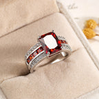 Sølv Rubin Split-Shank Ring