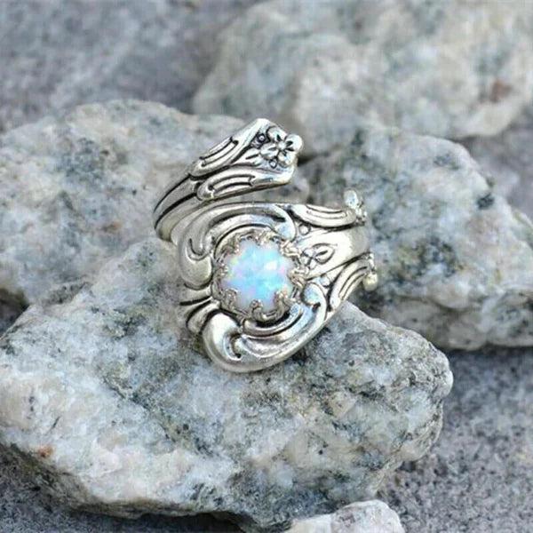 Hvid Opal Ske Justerbar Ring