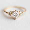 Guld Square Solitaire Ring