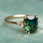 Gul Smaragd Solitaire Ring