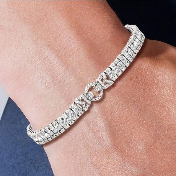 1+1 Tilbud: Elegant skinnende halskæde med perler lavet af sølv + Emerald Cut Hvid Safir Armbånd
