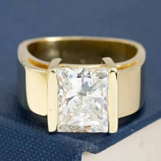Vintage Ring i Princess Cut