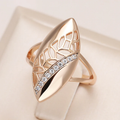 Chrysalis Ring lavet af Guld og Diamanter